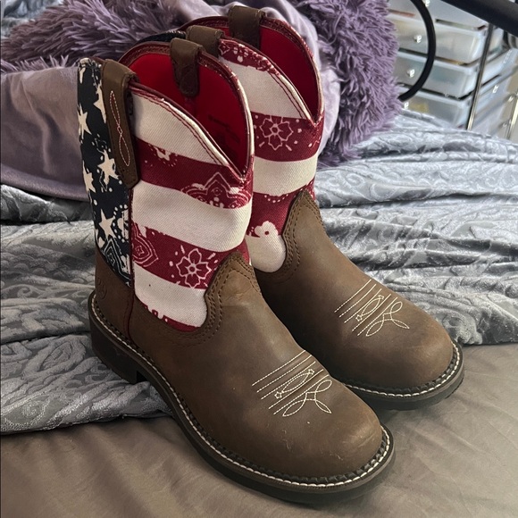 Ariat Women’s Short Cowboy Boots - Brown, red, white, blue - Picture 1 of 7